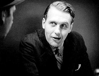 Ralph's debuut in de gangster film "The Secret Six" (MGM, 11 apr 1931).