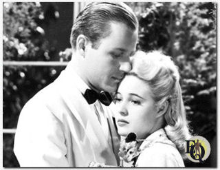 In "Charlie Chan in Rio" (1941) speelde Richard Derr tegenover Mary Beth Hughes.