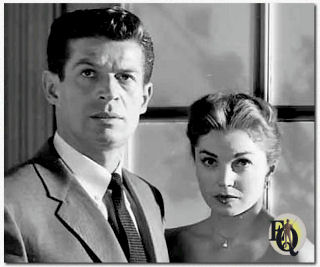 "The Unguarded Moment" (1956) George tegenover (een droge!) Esther Williams in een film over een leerkracht die door één van de studenten wordt geterroriseerd.