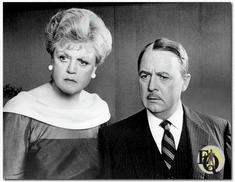 John als Jonathan Higgins met Angela Lansbury in "Murder, She Wrote" (1984).