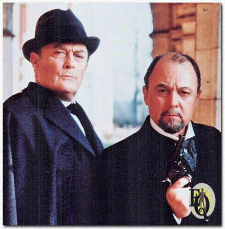 In TV's "Hands of A Murderer" (CBS/ITV, 16 mei 1990) zaten Edward Woodward en John Hillerman als Holmes en Watson.