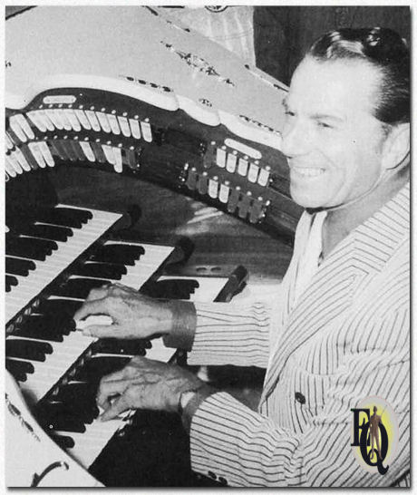 Rex Koury geeft een privéoptreden na het concert – de Walsh Worth Wurlitzer Waltz die hij componeerde. (1972)