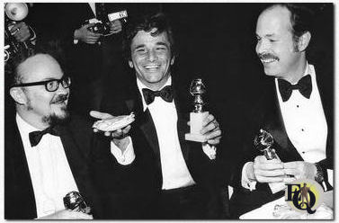 William Link, Peter Falk en Richard Levinson ontvangen de Golden Globe op 28 januari 1973 (voor Beste Acteerprestatie en Beste Serie in 1972) (Foto, Hollywood Foreign Press Association).