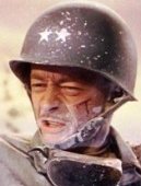 Tremayne als Generaal Mann in de klassieker van 1953 naar H.G. Wells’ verhaal, "The War of the Worlds" (1953)  “Guns, tanks, bombs – they’re like toys against them!”