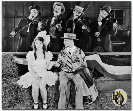 De eerste samenwerking tussen Day en Quillan was "A Love Sundae" (1926), waarin het plattelandsmeisje Day ontdekt dat haar liefje O'Shea gevallen is voor een verleidelijk stadmeisje. Ze probeert hem terug te winnen door weg te lopen met Quillan, een verlegen soda-jongen. Vandaag verloren, tonen prikkelende foto's nog steeds dat het hoogtepunt van de korte film een Halloween-themafeest was met slingers en rijen papier-maché jack-o'-lanterns die aan het plafond hingen. Day verschijnt in een frivool "klein meisje"-outfit, omringd door modieuze medetieners, wat suggereert dat er een grap is waarbij zij de enige is die in kostuum op het feest verschijnt.