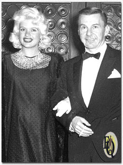  Jayne Mansfield with David Wayne (ca. 1956)