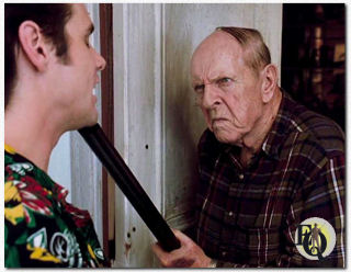 One of Zuckert’s last parts before his death in 1997 was a small one (Miami Dolphins nut job kicker Ray Finkle's father) in "Ace Ventura: Pet Detective" (1994)